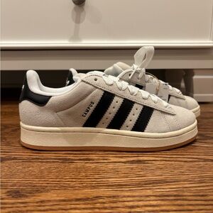 Women’s Addias Campus 00s Shoes